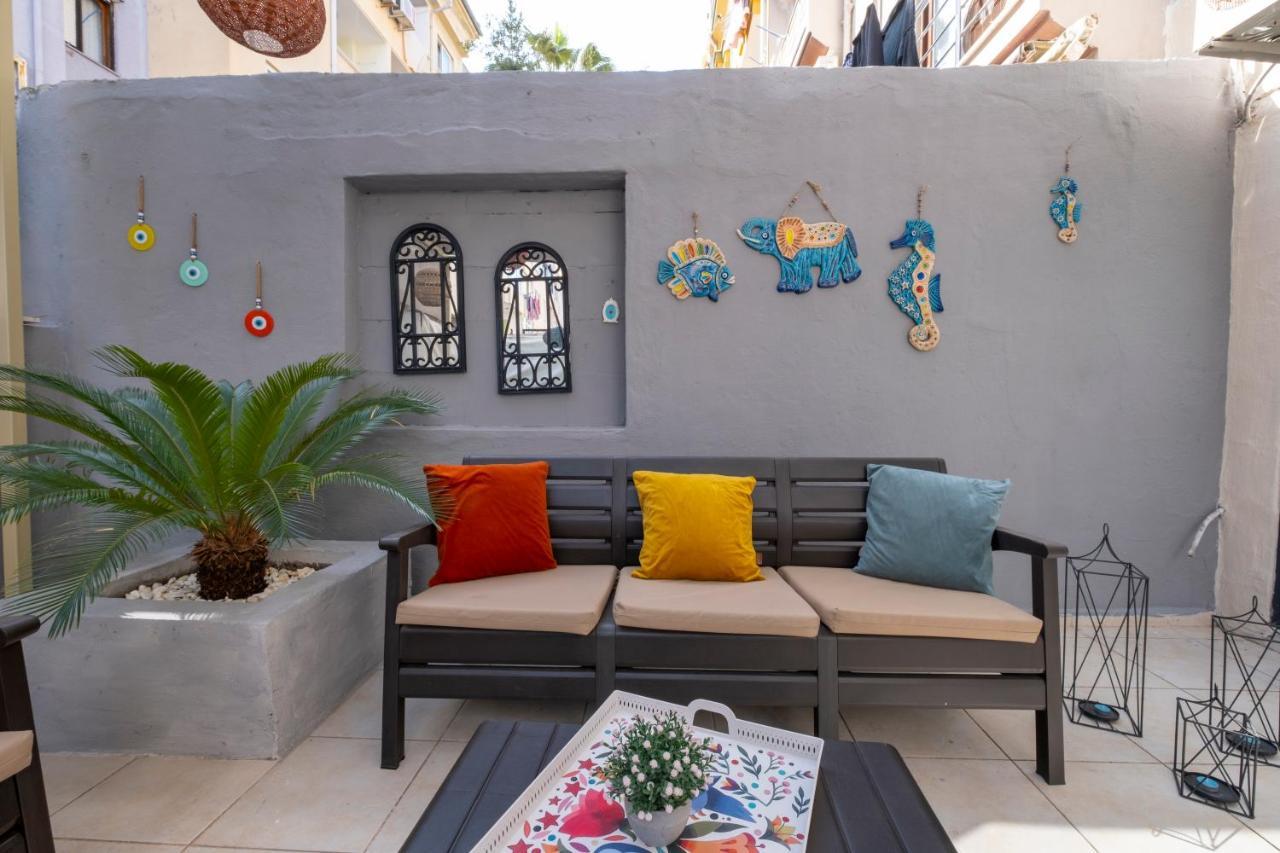 Ezgi'S Apartment With Private Garden In มาร์มาริส ภายนอก รูปภาพ